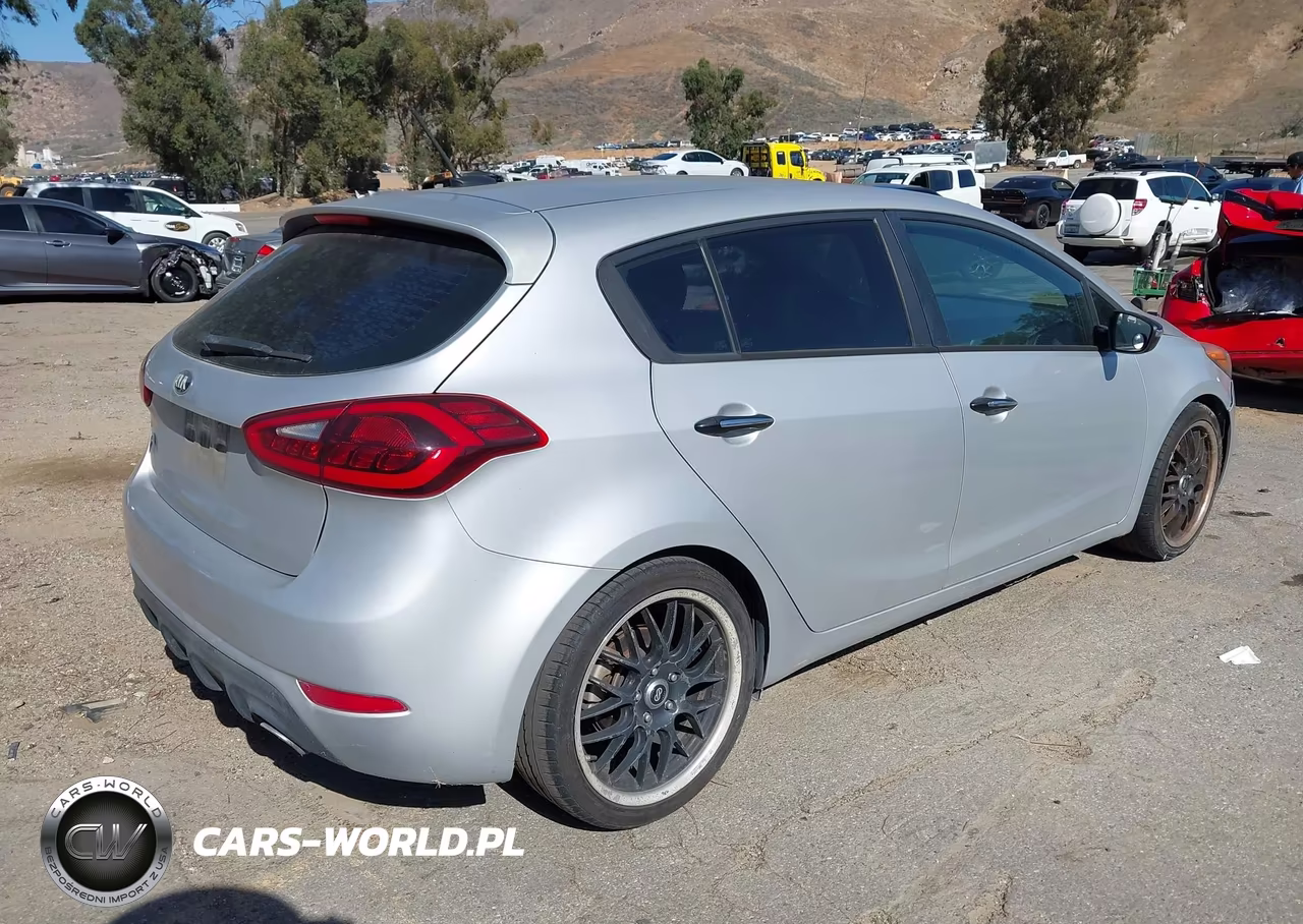 2016 Kia Forte Sx VIN:KNAFZ5A35G5494517 - 4