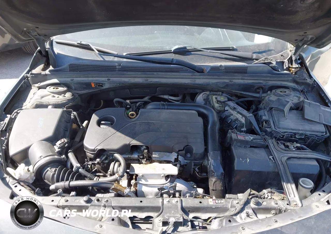 2018 Chevrolet Malibu Lt VIN:1G1ZD5ST3JF145282 - 10