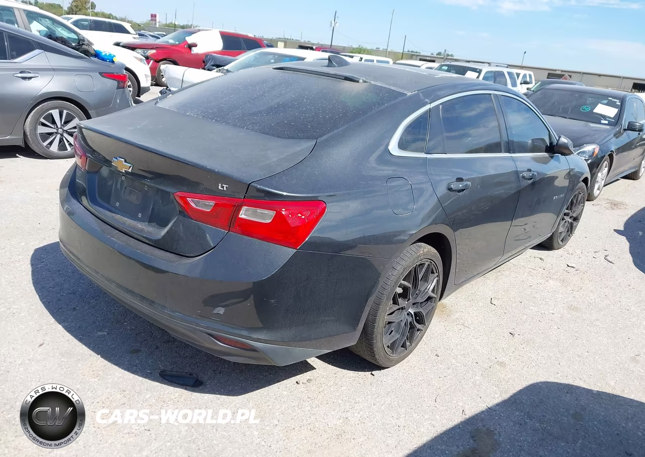 2018 Chevrolet Malibu Lt VIN:1G1ZD5ST3JF145282 - 4