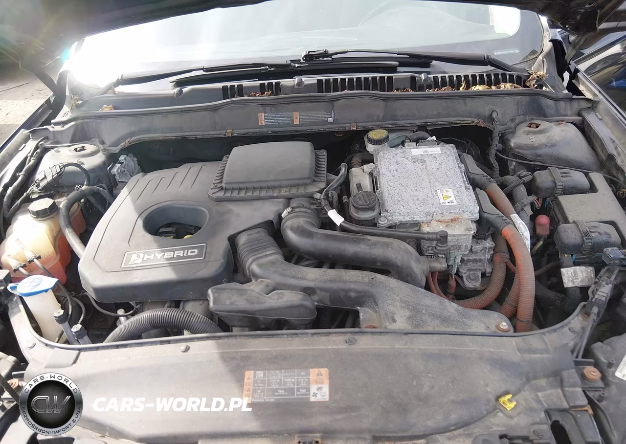 2015 Ford Fusion Hybrid S VIN:3FA6P0UU6FR197385 - 10