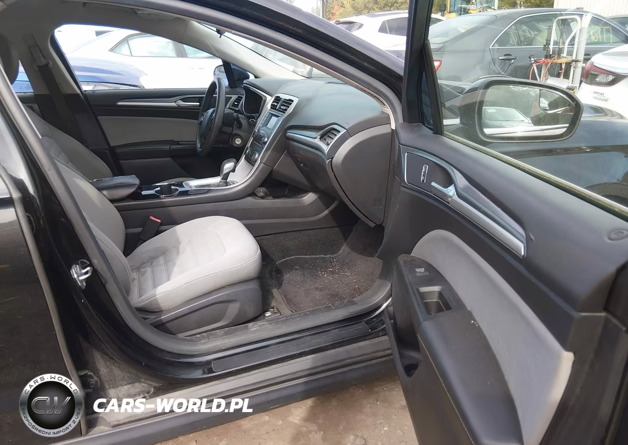 2015 Ford Fusion Hybrid S VIN:3FA6P0UU6FR197385 - 5