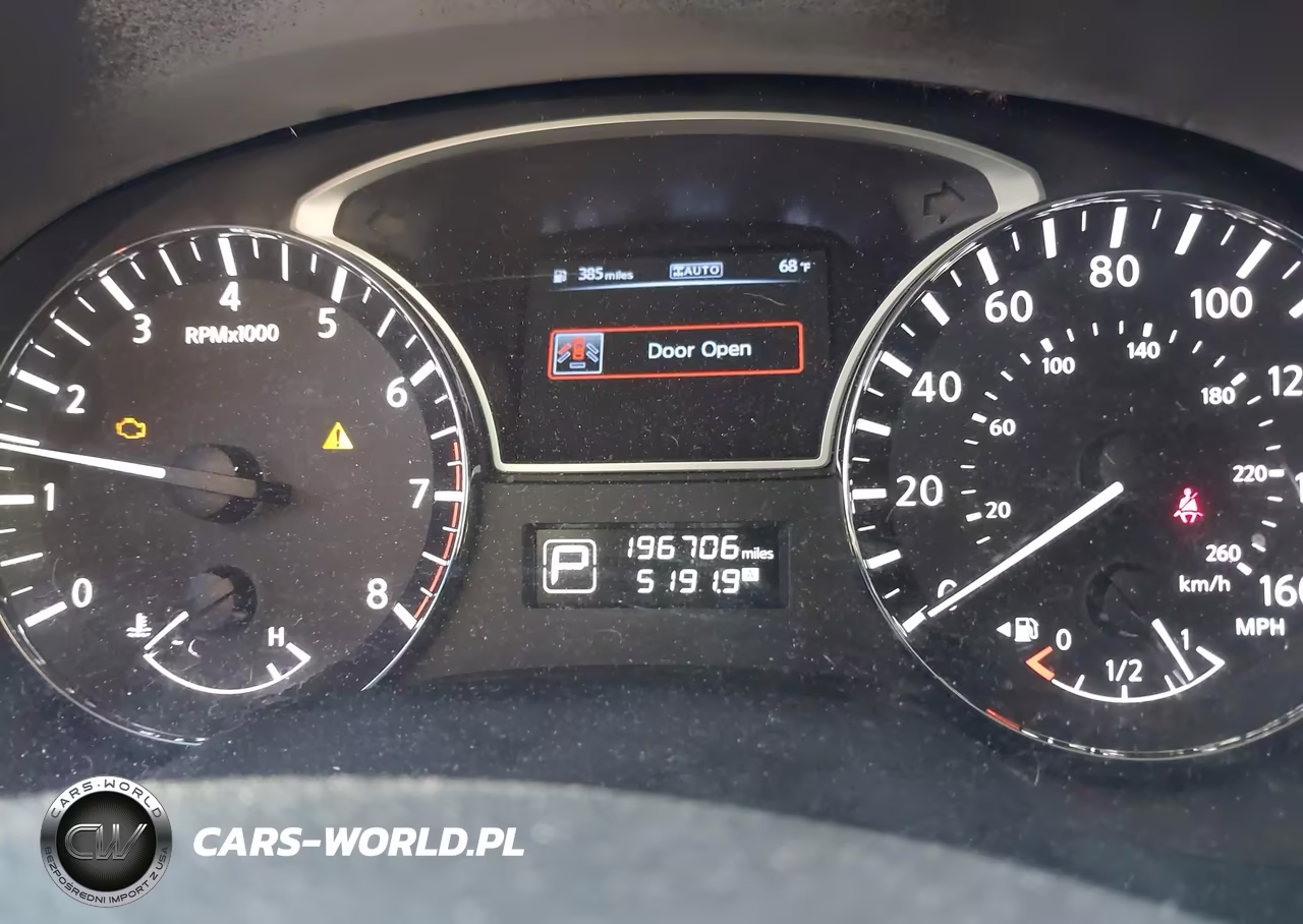 2014 Nissan Pathfinder S VIN:5N1AR2MM8EC726452 - 7