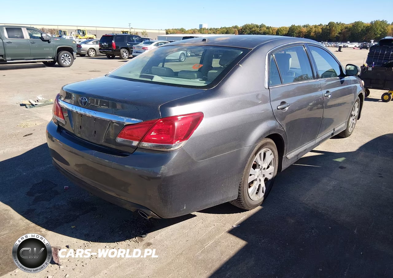 2011 Toyota Avalon VIN:4T1BK3DB2BU386069 - 4
