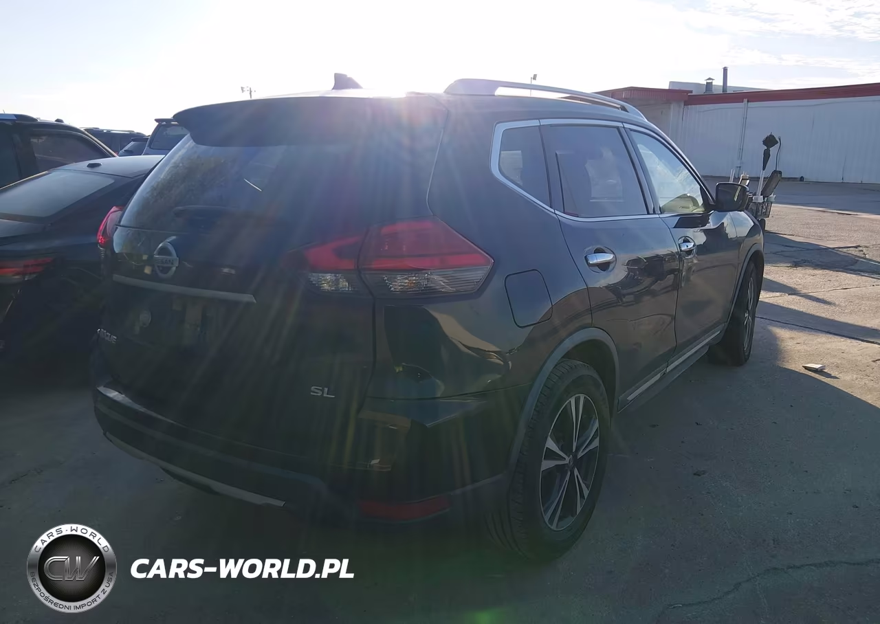 2017 Nissan Rogue Sl VIN:JN8AT2MT3HW136888 - 4