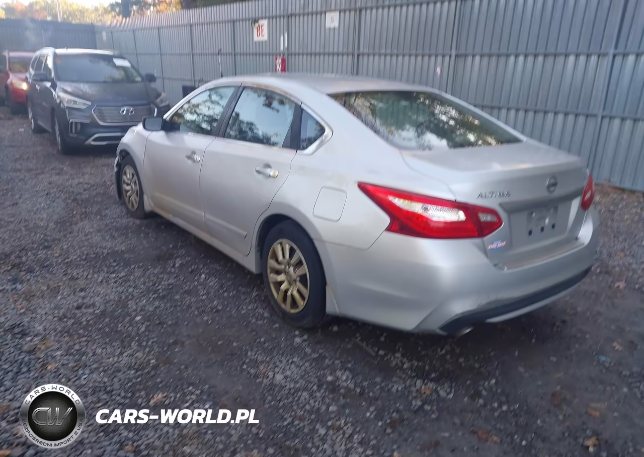 2017 Nissan Altima 2.5 S VIN:1N4AL3AP7HC123819 - 3