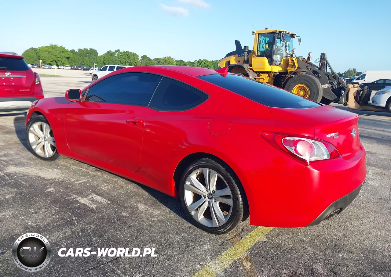 2010 Hyundai Genesis 2.0T Premium VIN:KMHHT6KD7AU027649 - 3