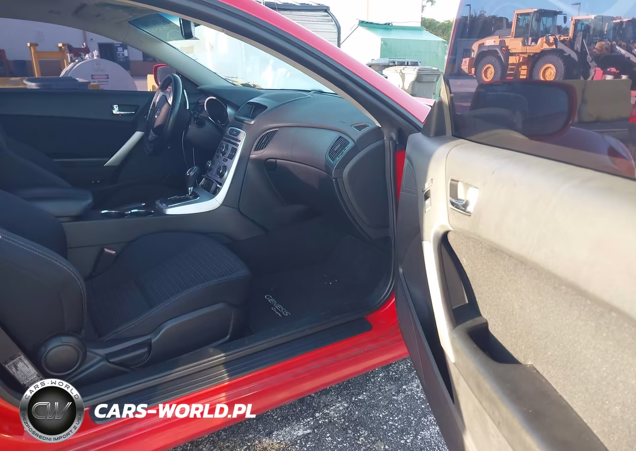 2010 Hyundai Genesis 2.0T Premium VIN:KMHHT6KD7AU027649 - 5