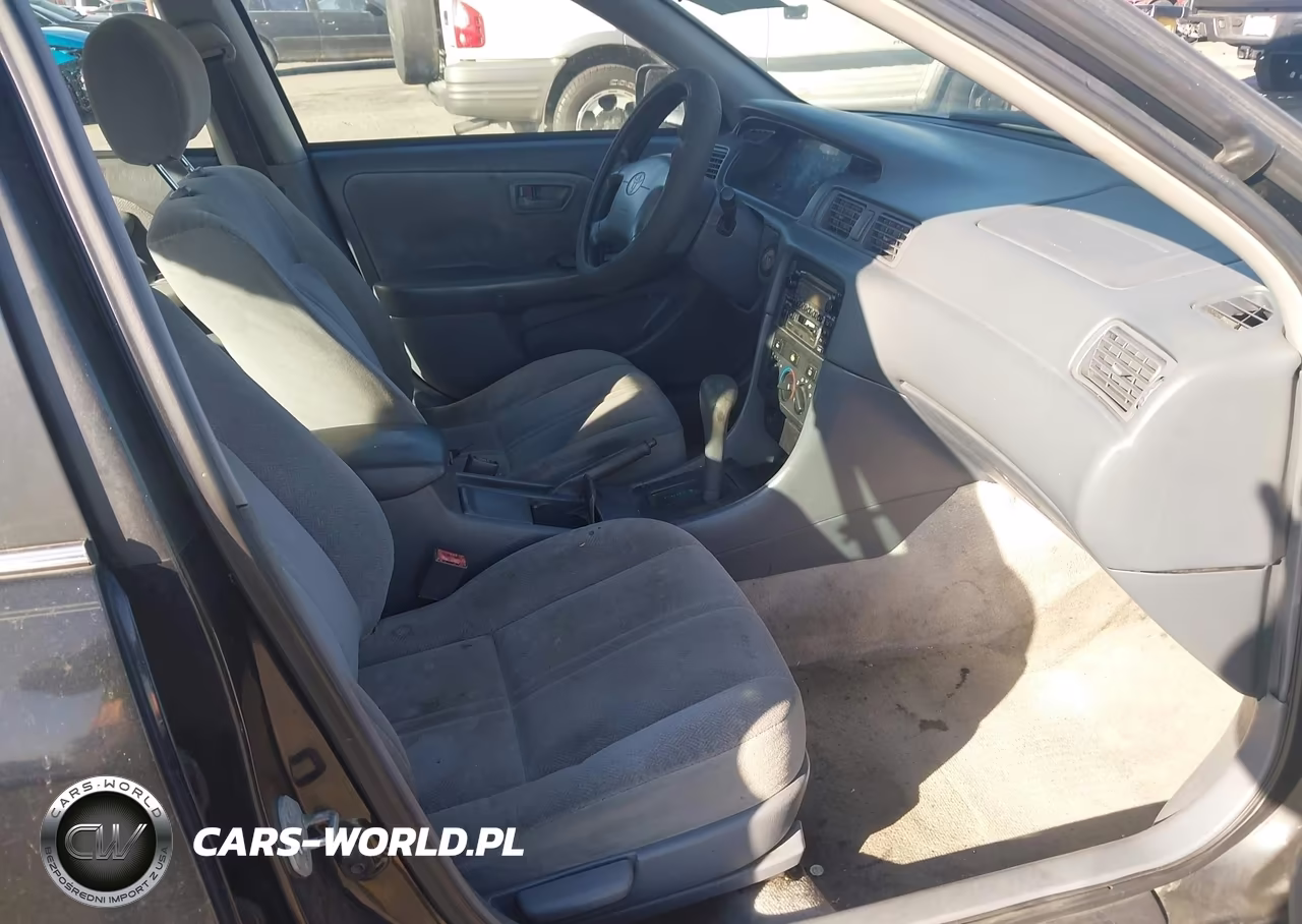 2001 Toyota Camry Ce VIN:4T1BG22K61U085883 - 5