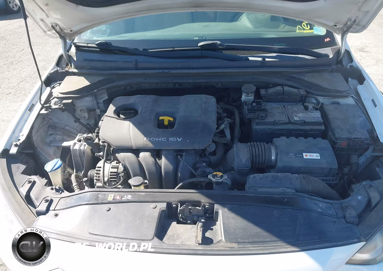 2017 Hyundai Elantra Value Edition VIN:5NPD84LF8HH210832 - 10