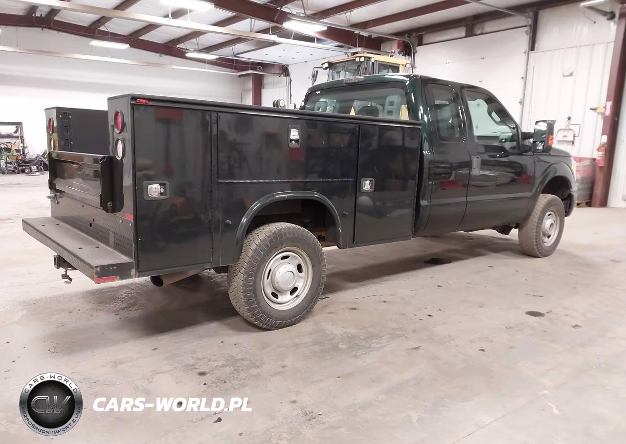 2016 Ford F-350 Xl VIN:1FD8X3B66GED16223 - 4