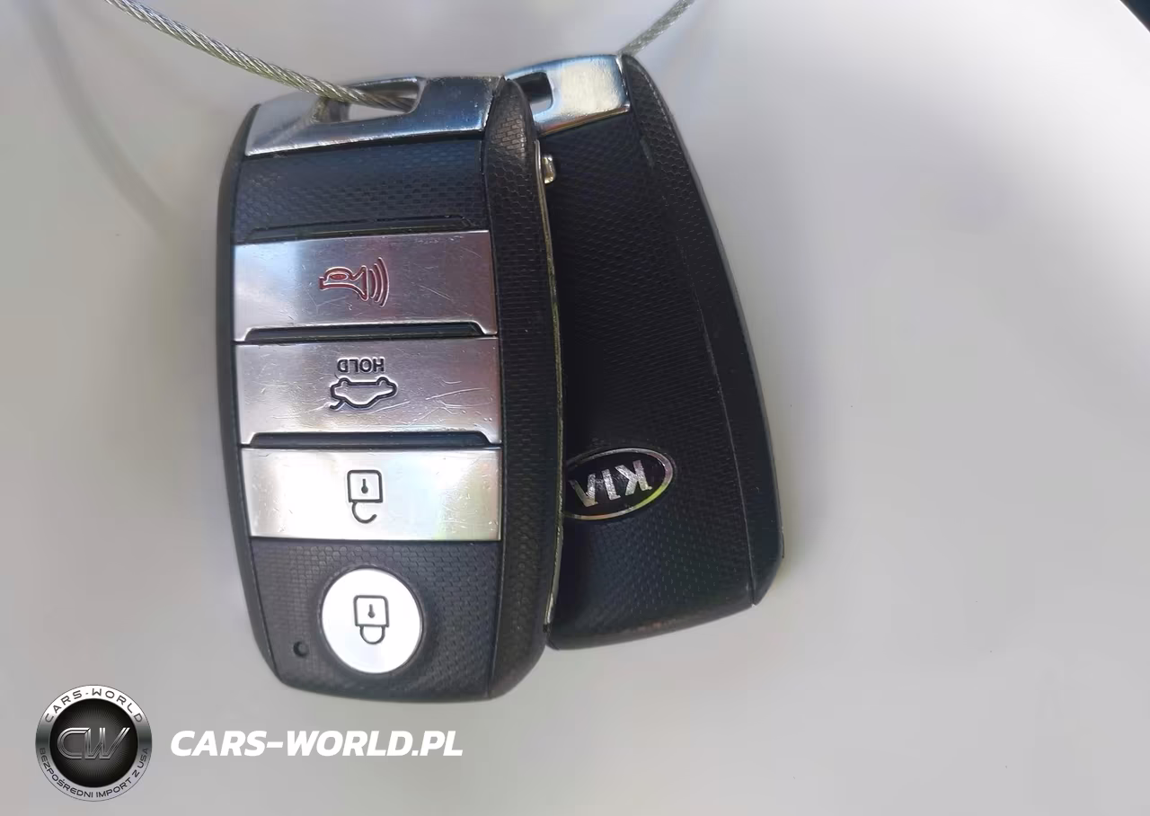 2019 Kia Optima Ex VIN:5XXGU4L17KG290835 - 11