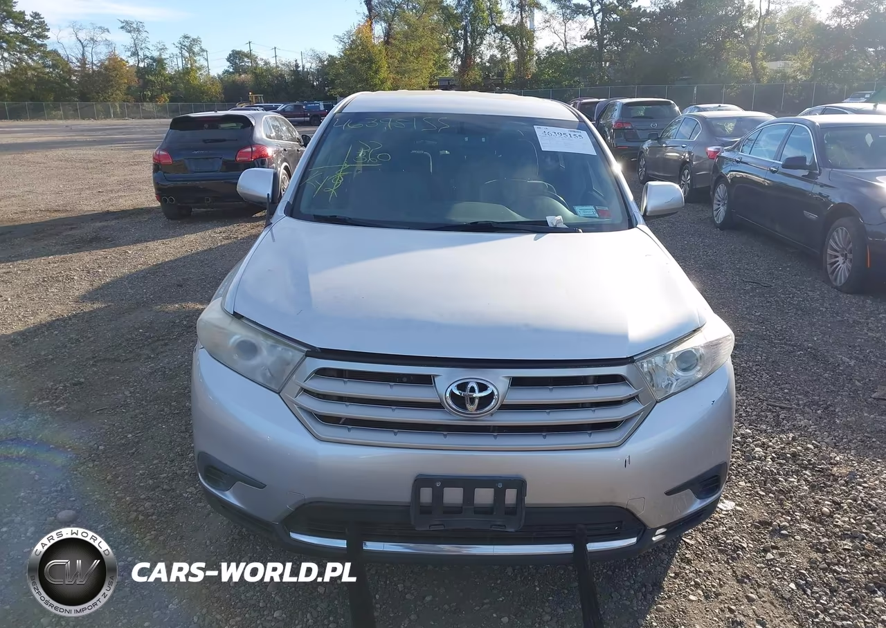 2012 Toyota Highlander Base V6 VIN:5TDBK3EH0CS129778 - 12