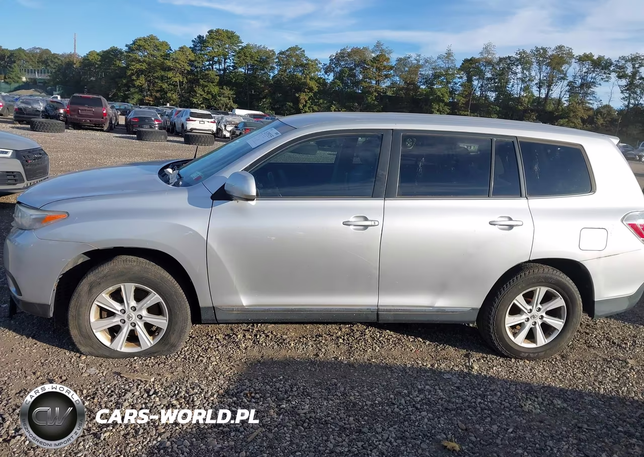 2012 Toyota Highlander Base V6 VIN:5TDBK3EH0CS129778 - 14