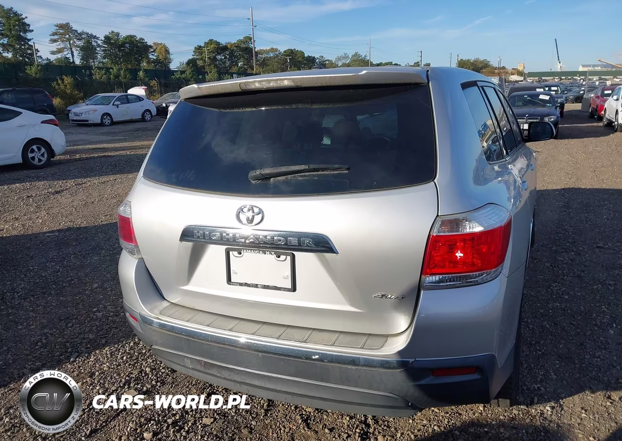 2012 Toyota Highlander Base V6 VIN:5TDBK3EH0CS129778 - 16