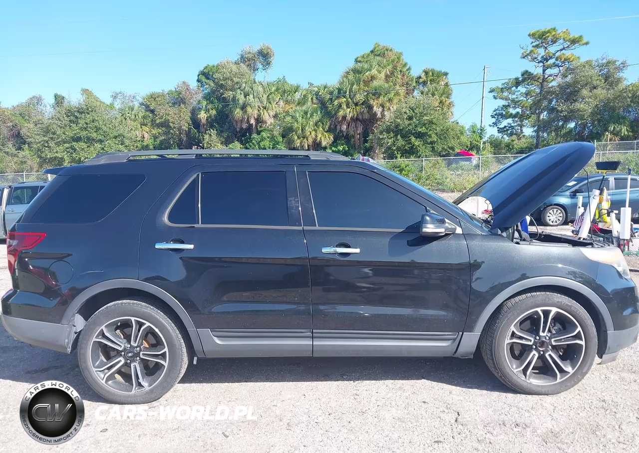2014 Ford Explorer Sport VIN:1FM5K8GT5EGB08557 - 13