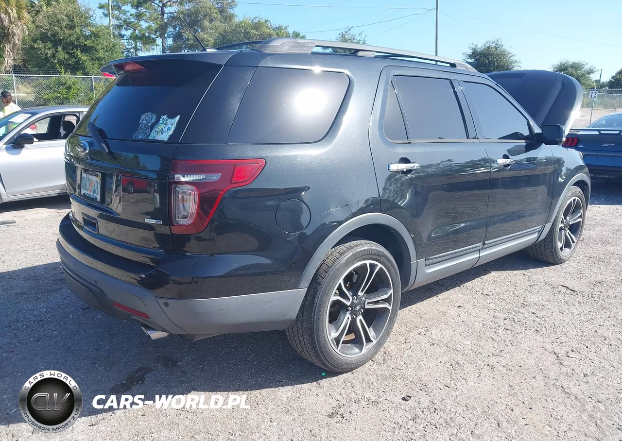 2014 Ford Explorer Sport VIN:1FM5K8GT5EGB08557 - 4