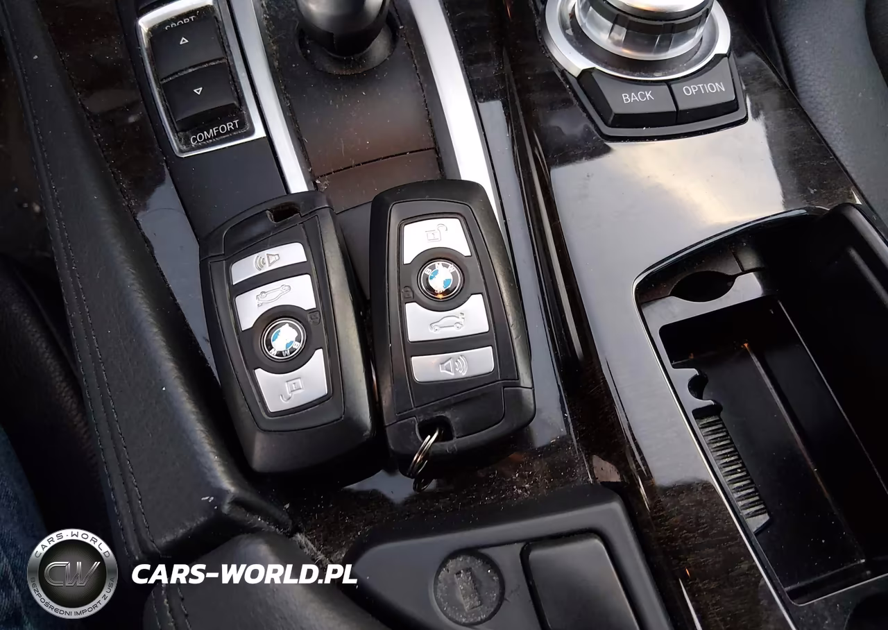 2012 BMW 535I xDrive VIN:WBAFU7C55CDU64264 - 11