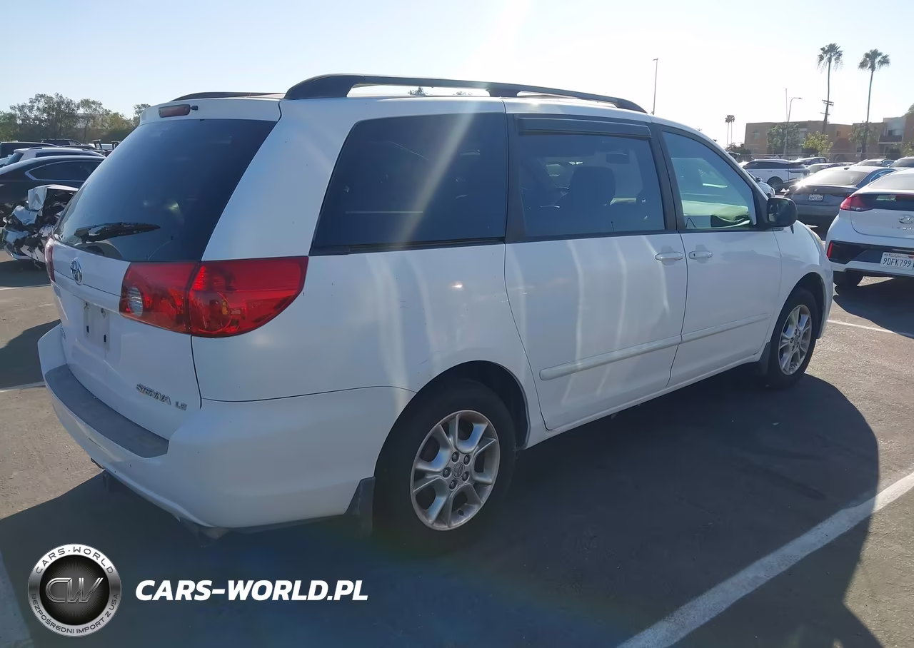 2006 Toyota Sienna Le VIN:5TDZA23C06S443793 - 4