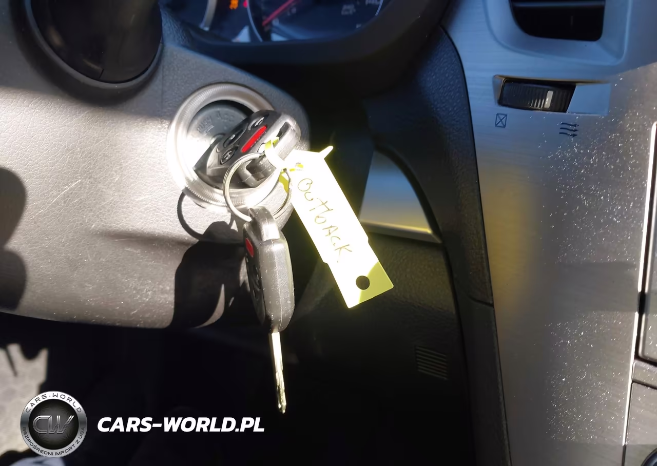 2013 Subaru Outback 2.5I Premium VIN:4S4BRBCCXD3282146 - 11