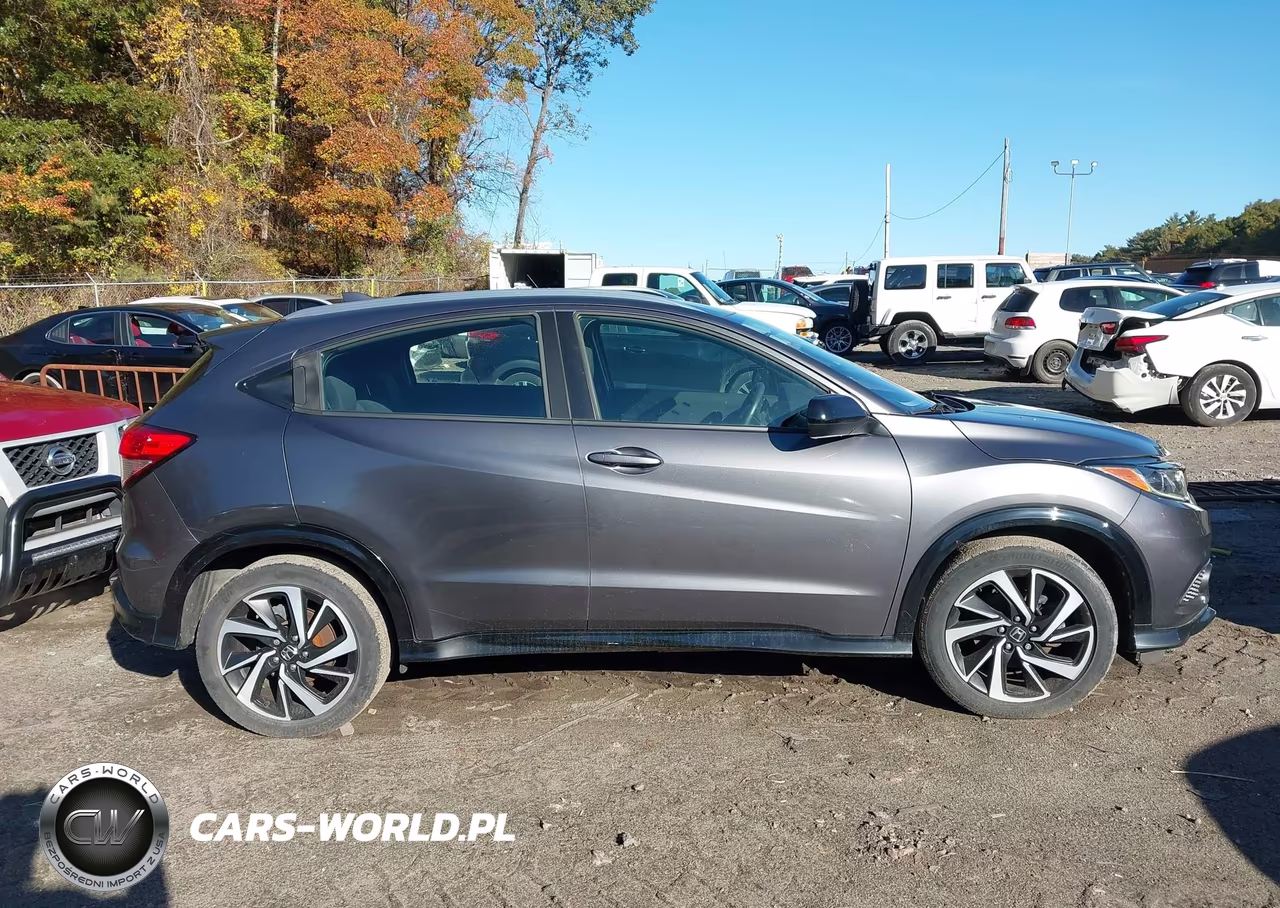2019 Honda Hr-V Sport VIN:3CZRU6H11KM714158 - 13