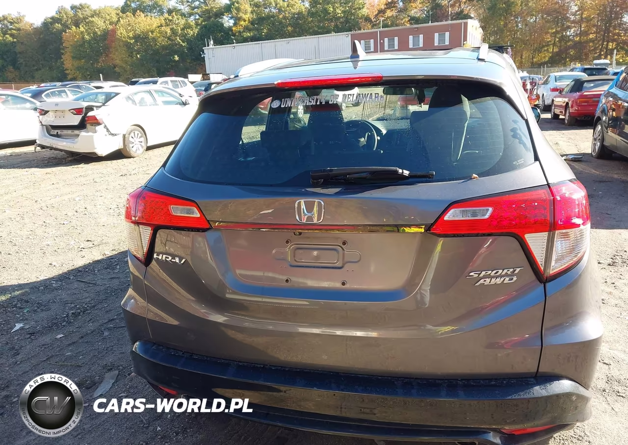 2019 Honda Hr-V Sport VIN:3CZRU6H11KM714158 - 16
