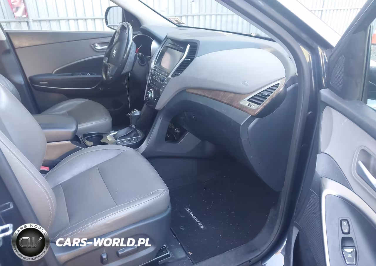2017 Hyundai Santa Fe Limited Ultimate VIN:KM8SRDHF3HU254901 - 5