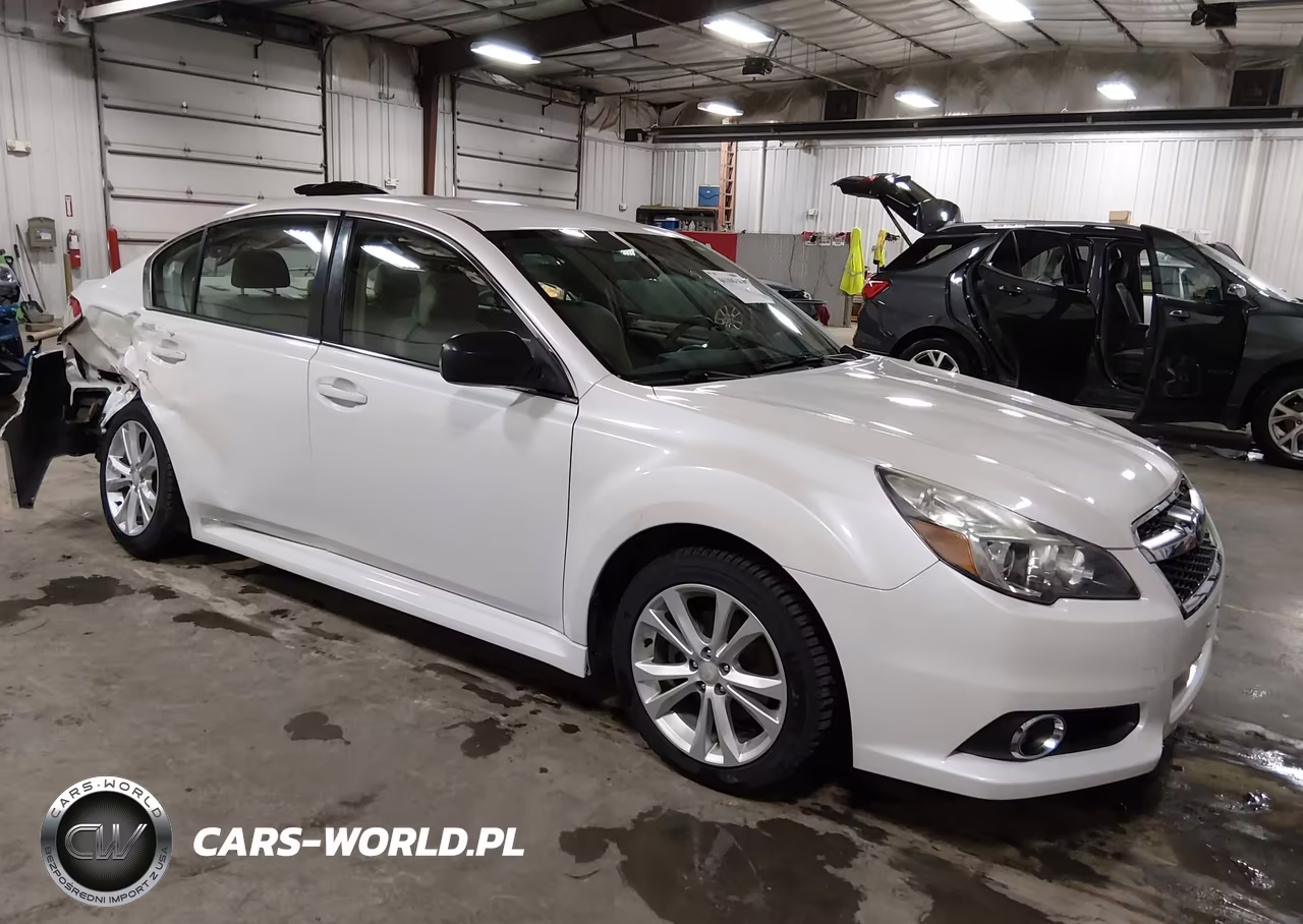 2014 Subaru Legacy 2.5I – zdjęcie 1 z 17