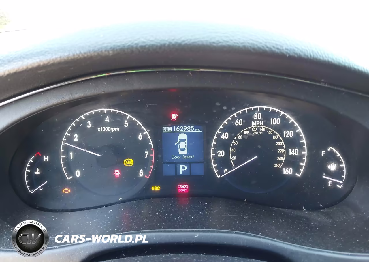 2010 Hyundai Genesis 3.8 VIN:KMHGC4DE3AU090463 - 7