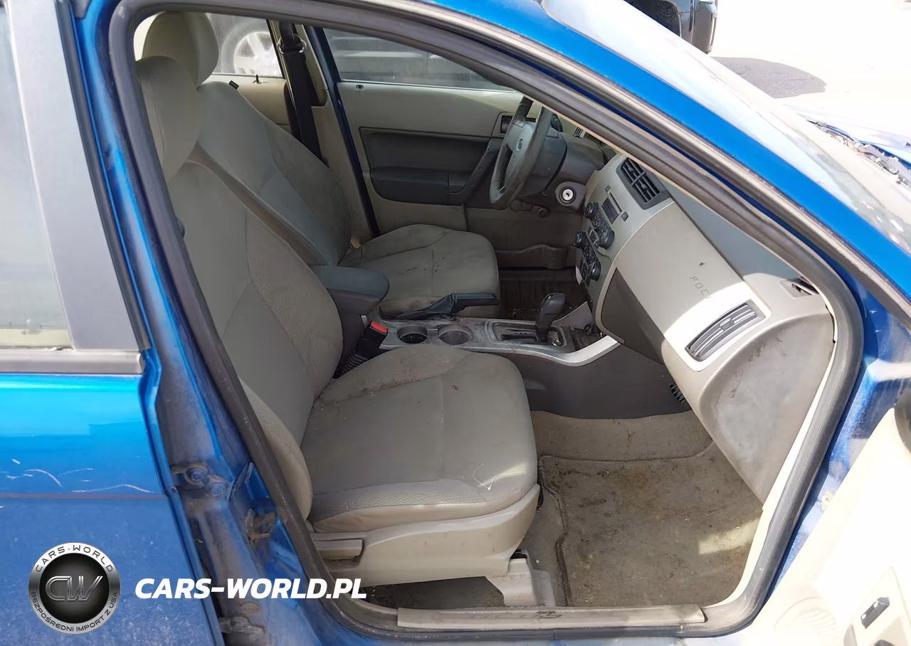 2010 Ford Focus S VIN:1FAHP3EN4AW280112 - 5