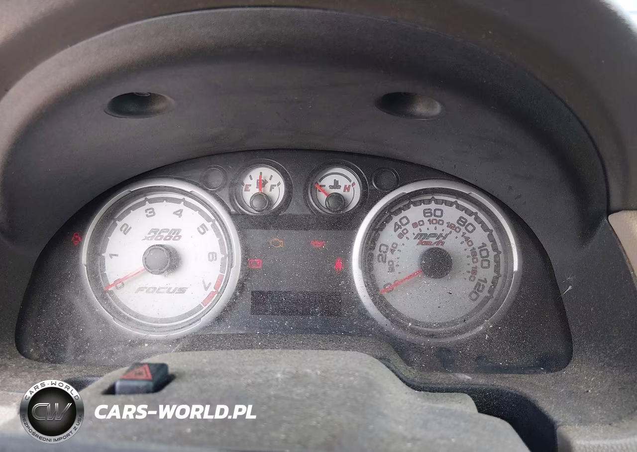 2010 Ford Focus S VIN:1FAHP3EN4AW280112 - 7