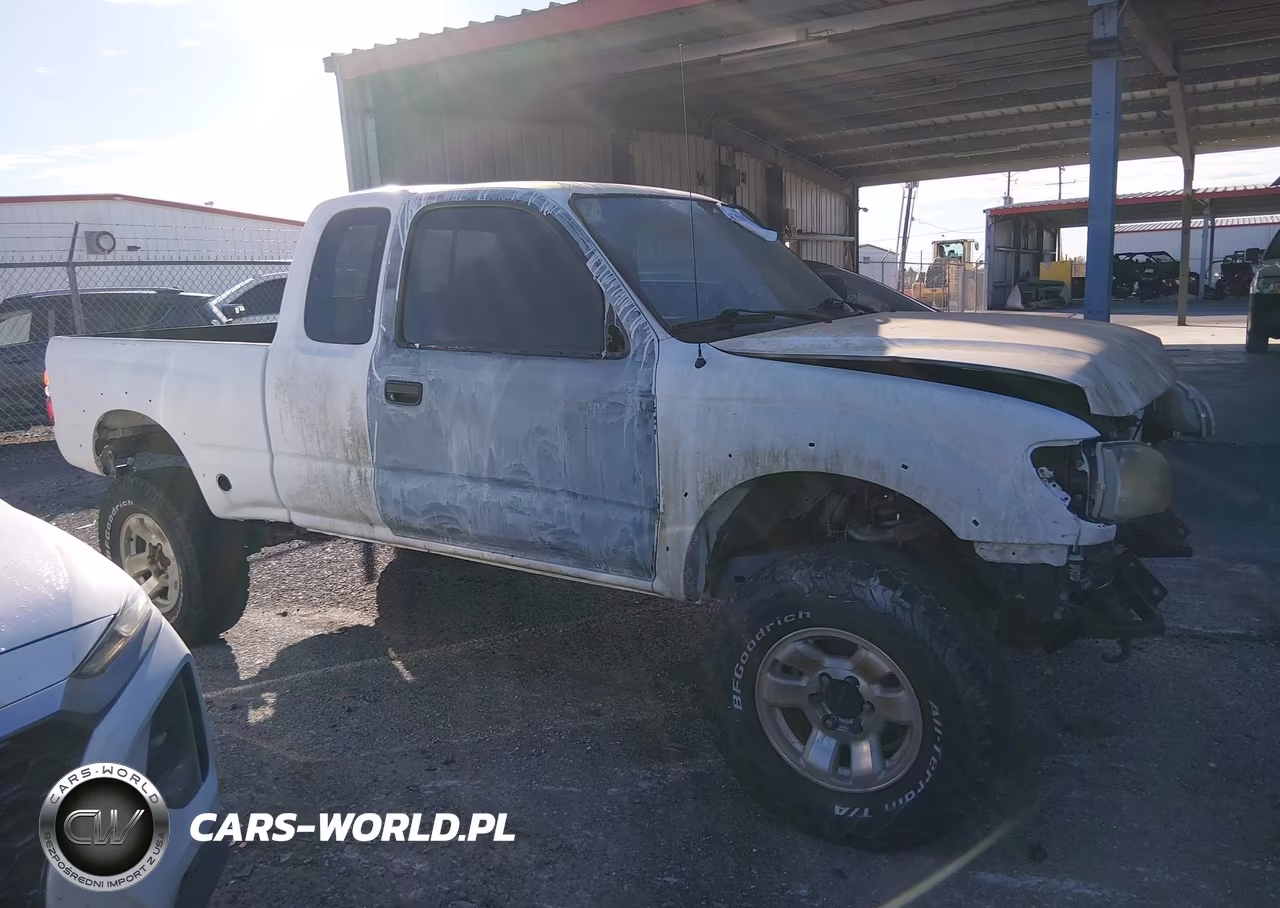 2003 Toyota Tacoma Base V6 VIN:5TEWN72NX3Z176121 - 13
