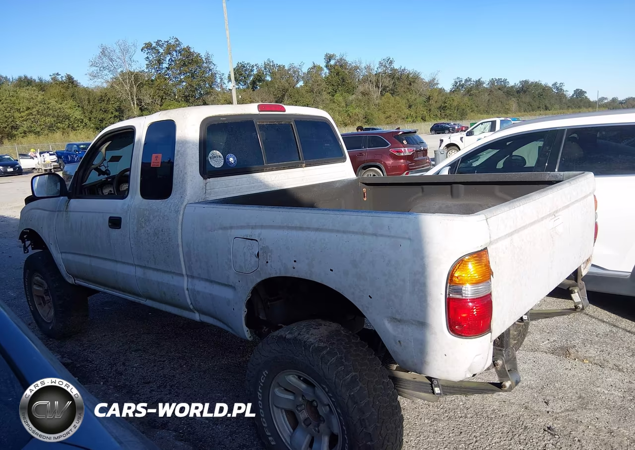 2003 Toyota Tacoma Base V6 VIN:5TEWN72NX3Z176121 - 14