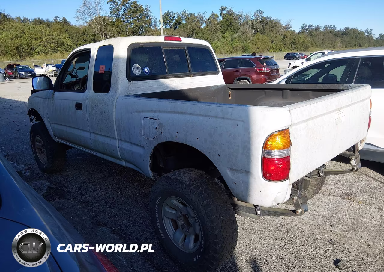 2003 Toyota Tacoma Base V6 VIN:5TEWN72NX3Z176121 - 3