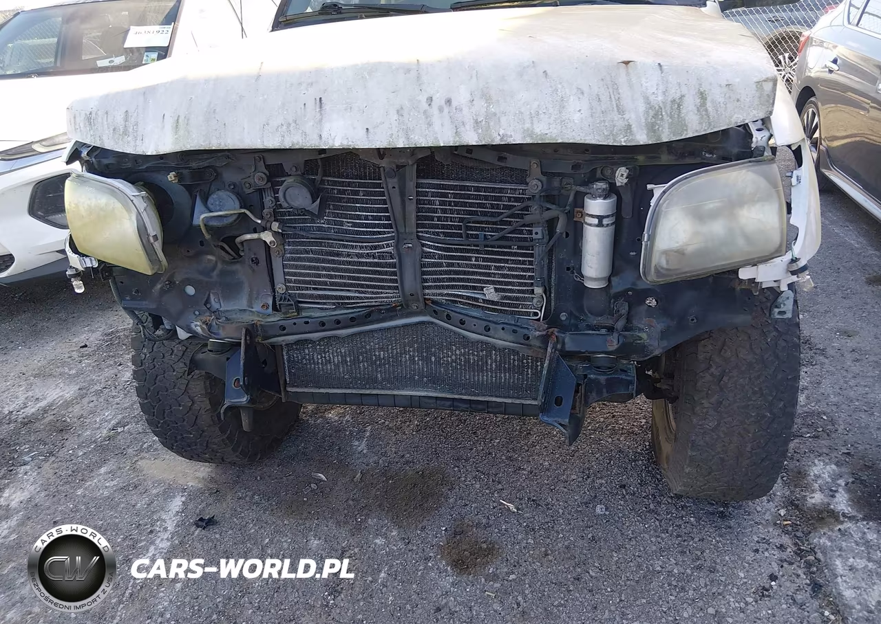 2003 Toyota Tacoma Base V6 VIN:5TEWN72NX3Z176121 - 6