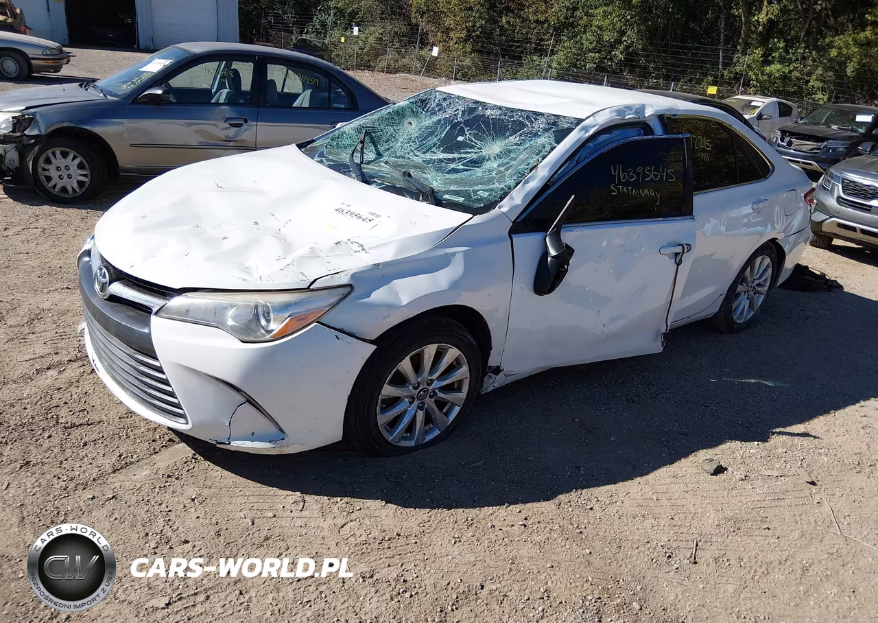 2016 Toyota Camry Le VIN:4T1BF1FK2GU568755 - 2