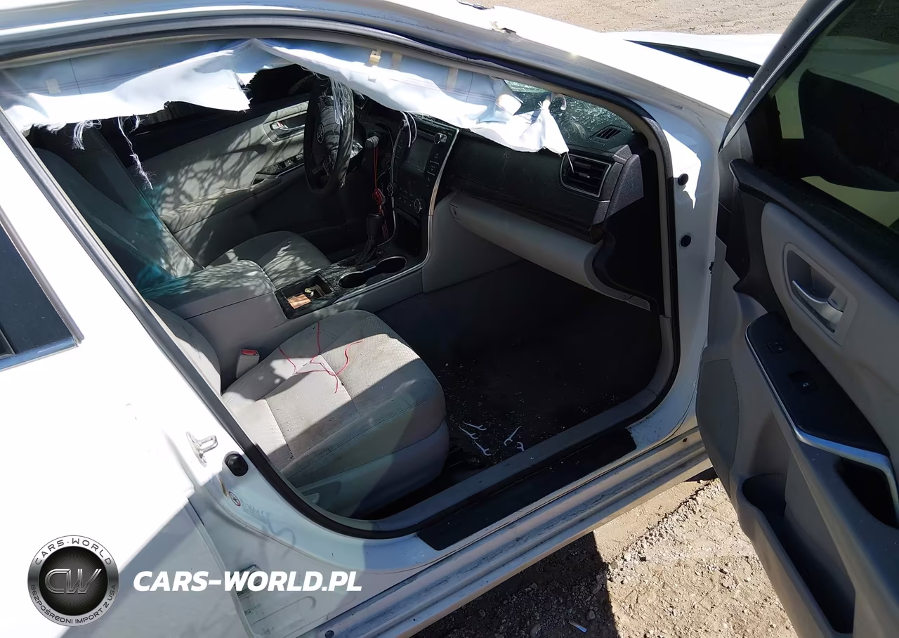 2016 Toyota Camry Le VIN:4T1BF1FK2GU568755 - 5