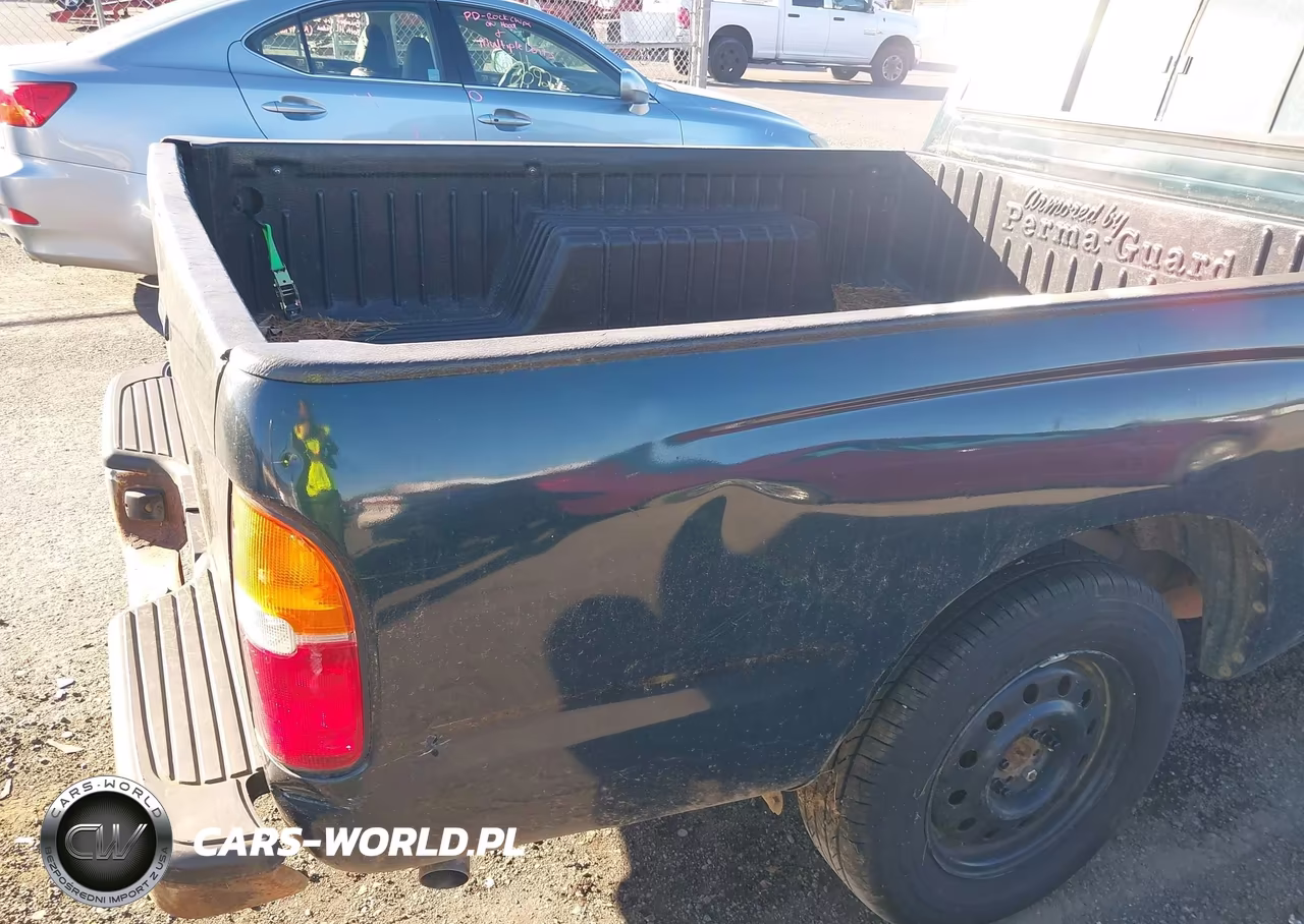 1997 Toyota Tacoma VIN:4TAVL52N2VZ251944 - 13