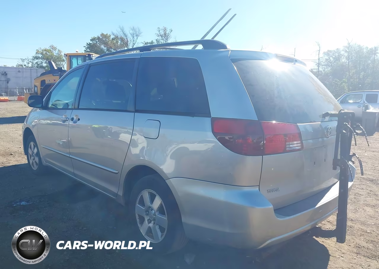 2004 Toyota Sienna Le VIN:5TDZA23C64S213060 - 3