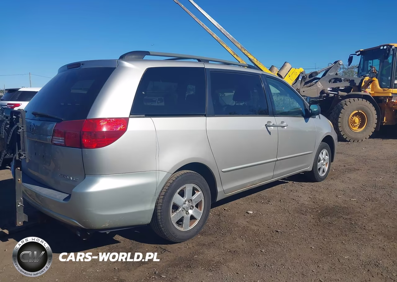 2004 Toyota Sienna Le VIN:5TDZA23C64S213060 - 4