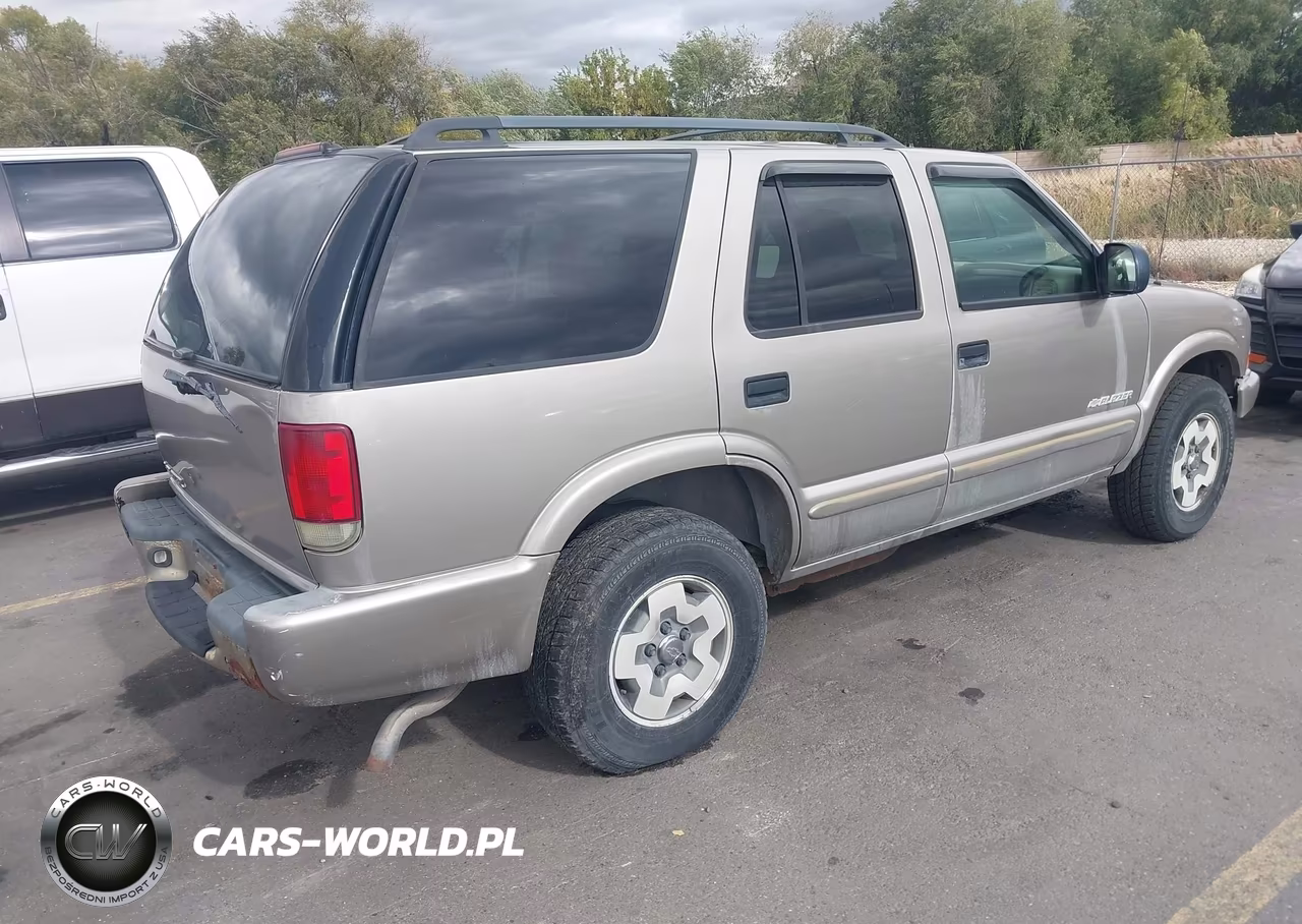 2004 Chevrolet Blazer Ls VIN:1GNDT13X64K140921 - 4