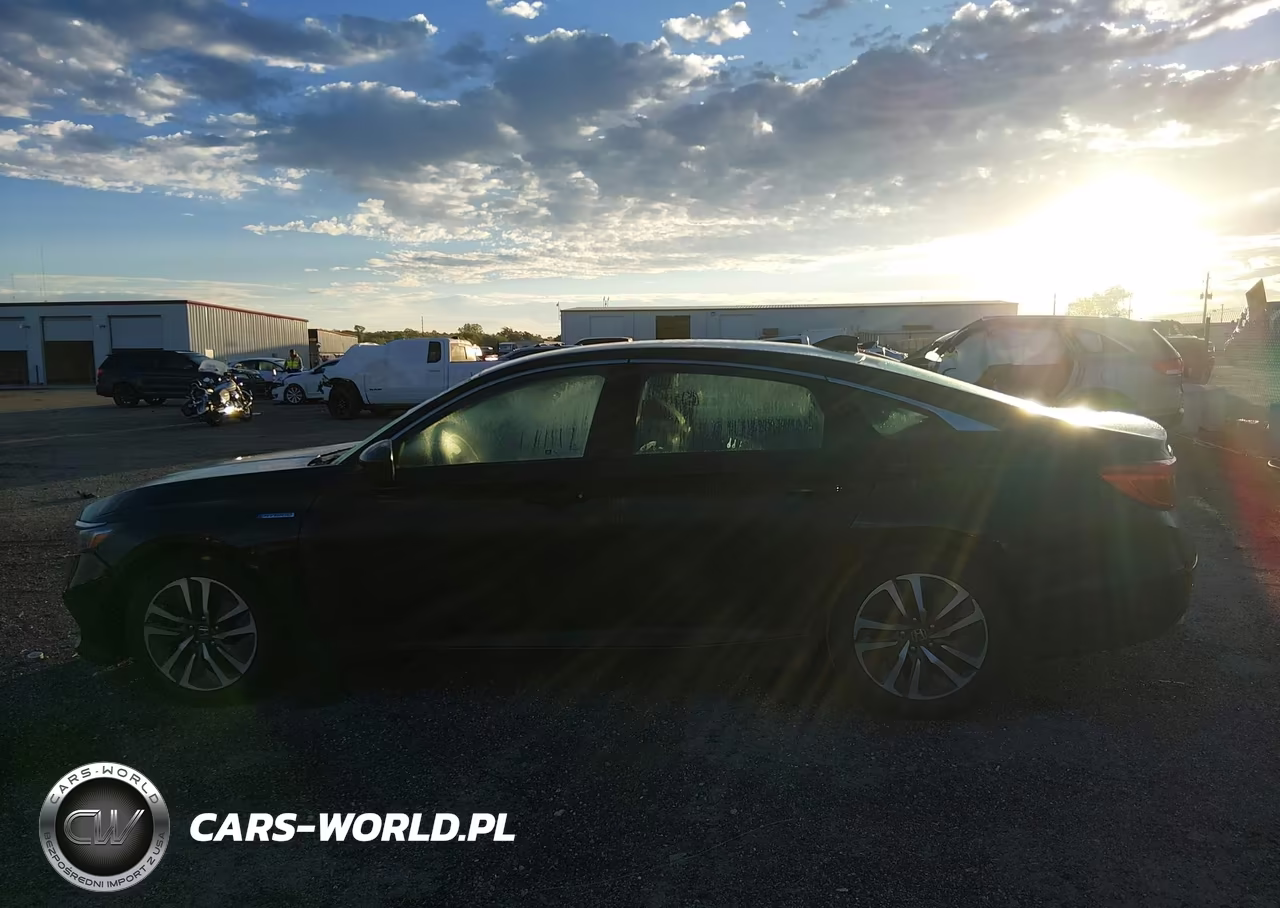 2019 Honda Accord Hybrid VIN:1HGCV3F13KA013727 - 14