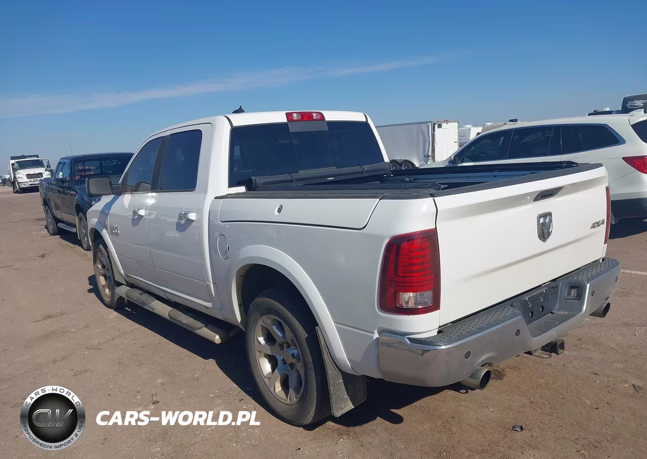 2013 Ram 1500 Laramie VIN:1C6RR7NT8DS507044 - 3