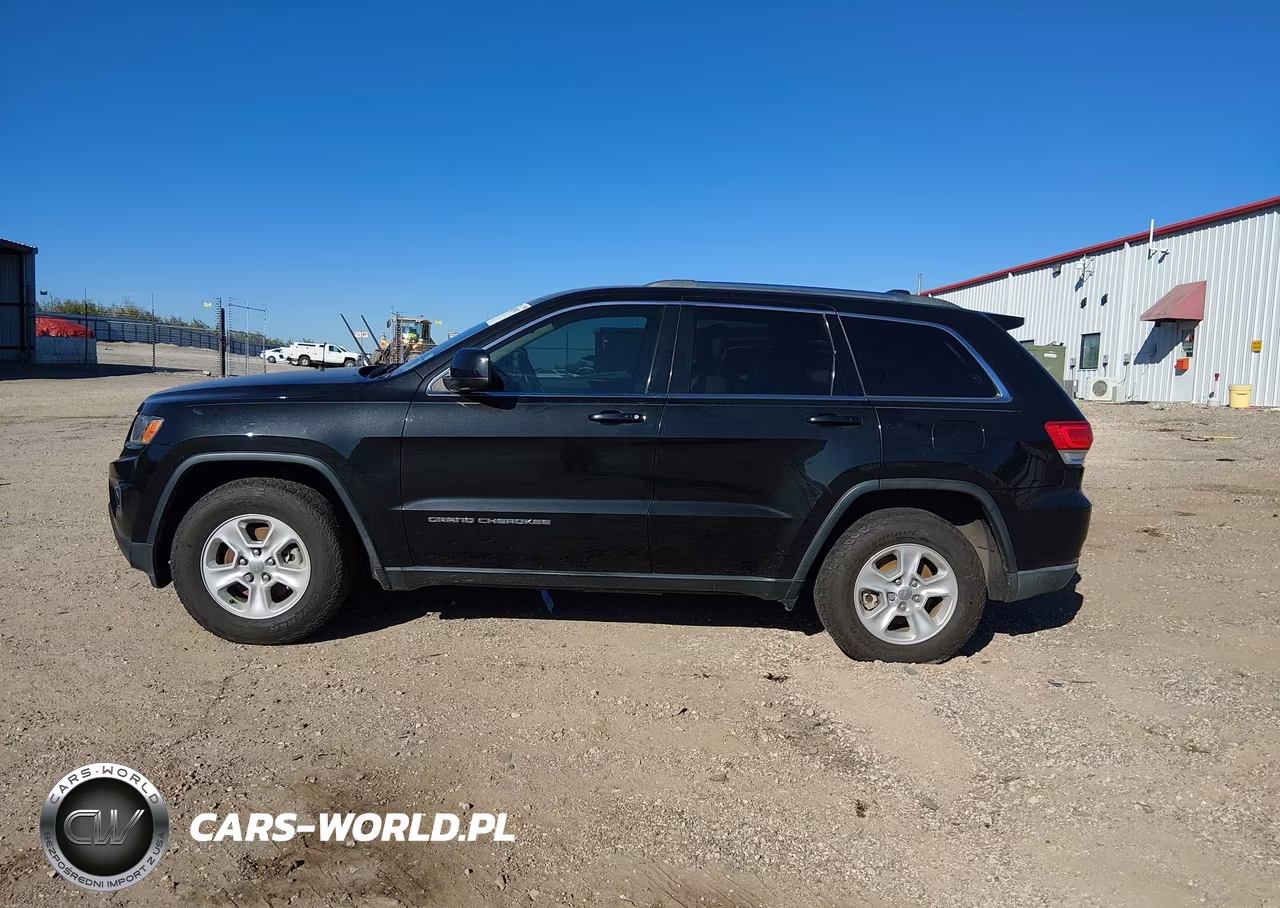 2014 Jeep Grand Cherokee Laredo VIN:1C4RJEAG2EC182786 - 14
