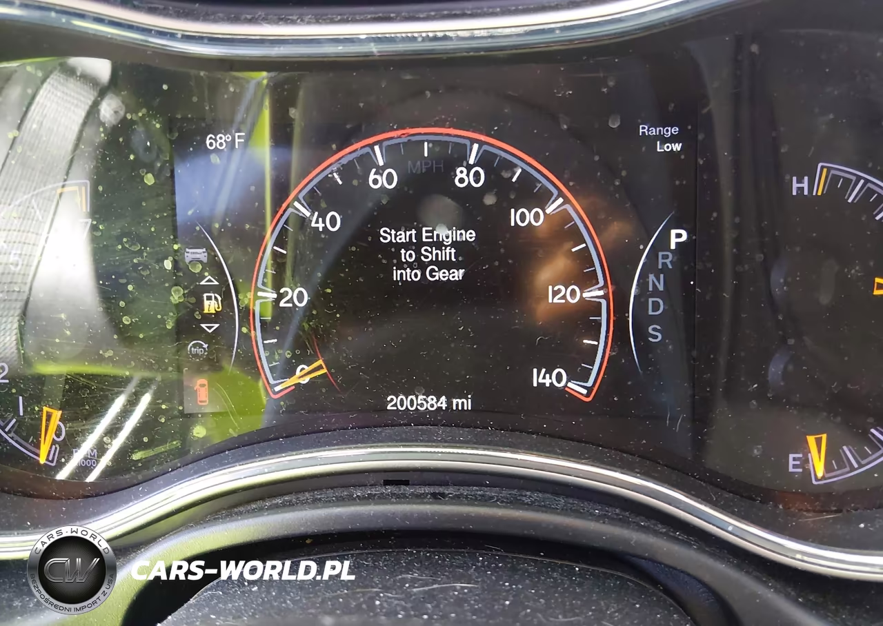 2014 Jeep Grand Cherokee Laredo VIN:1C4RJEAG2EC182786 - 15