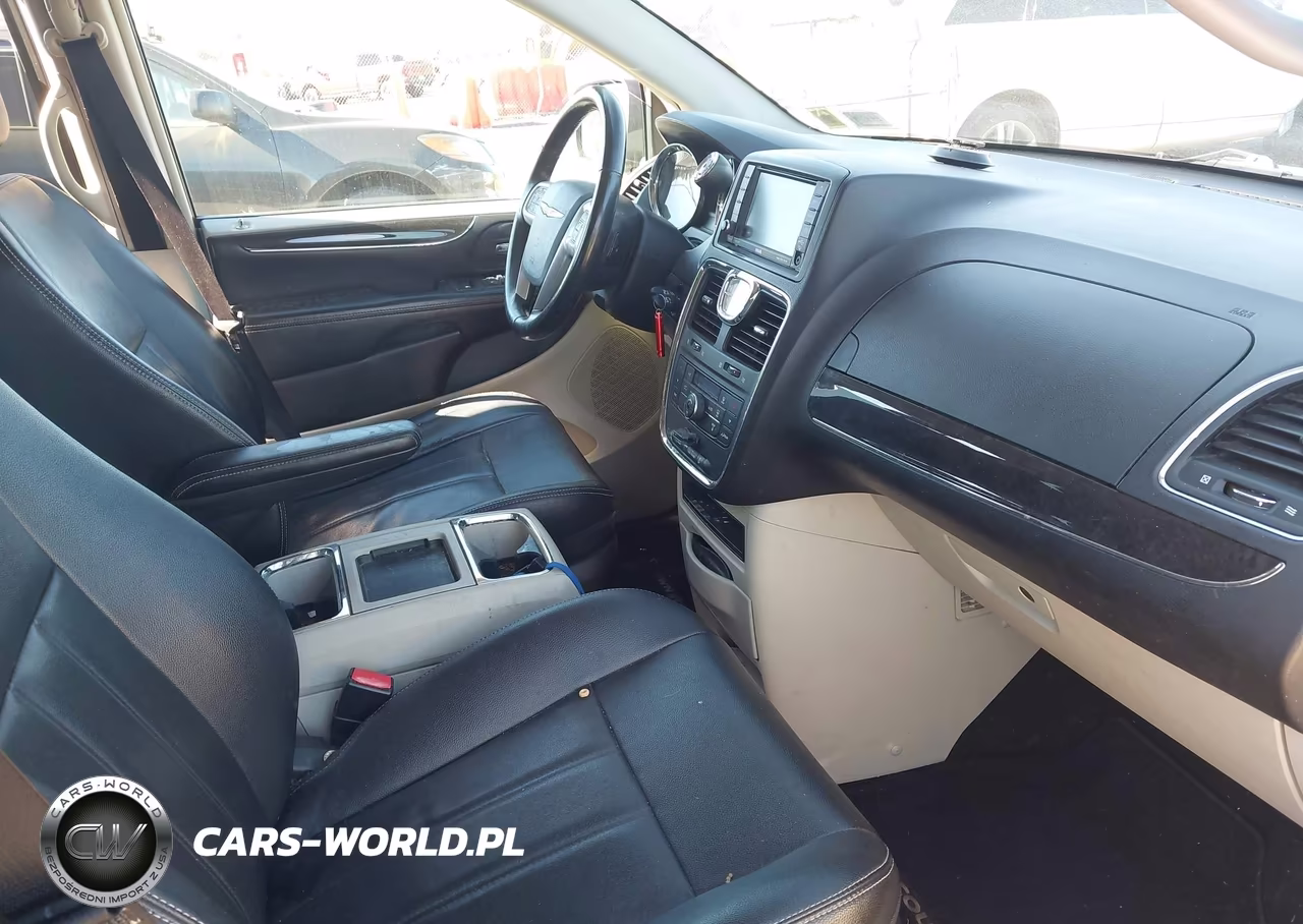 2013 Chrysler Town & Country Touring VIN:2C4RC1BG6DR776031 - 5