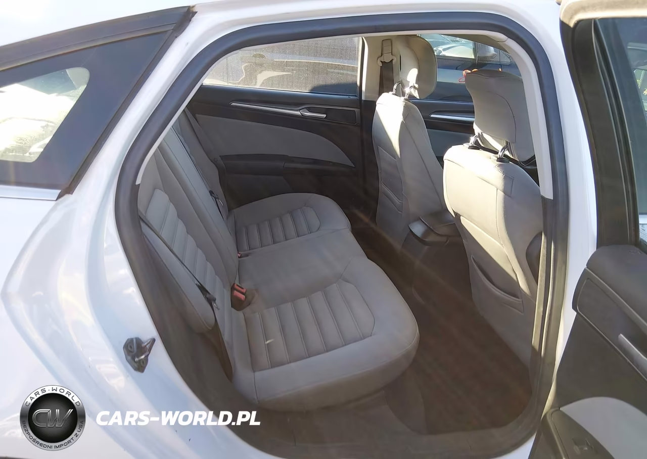 2014 Ford Fusion S VIN:1FA6P0G79E5350073 - 8