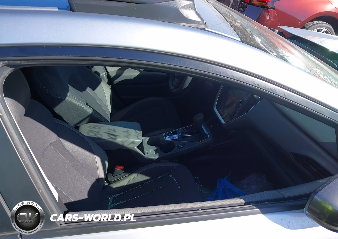 2025 Subaru Crosstrek Premium VIN:JF2GUHDC1SH254392 - 17
