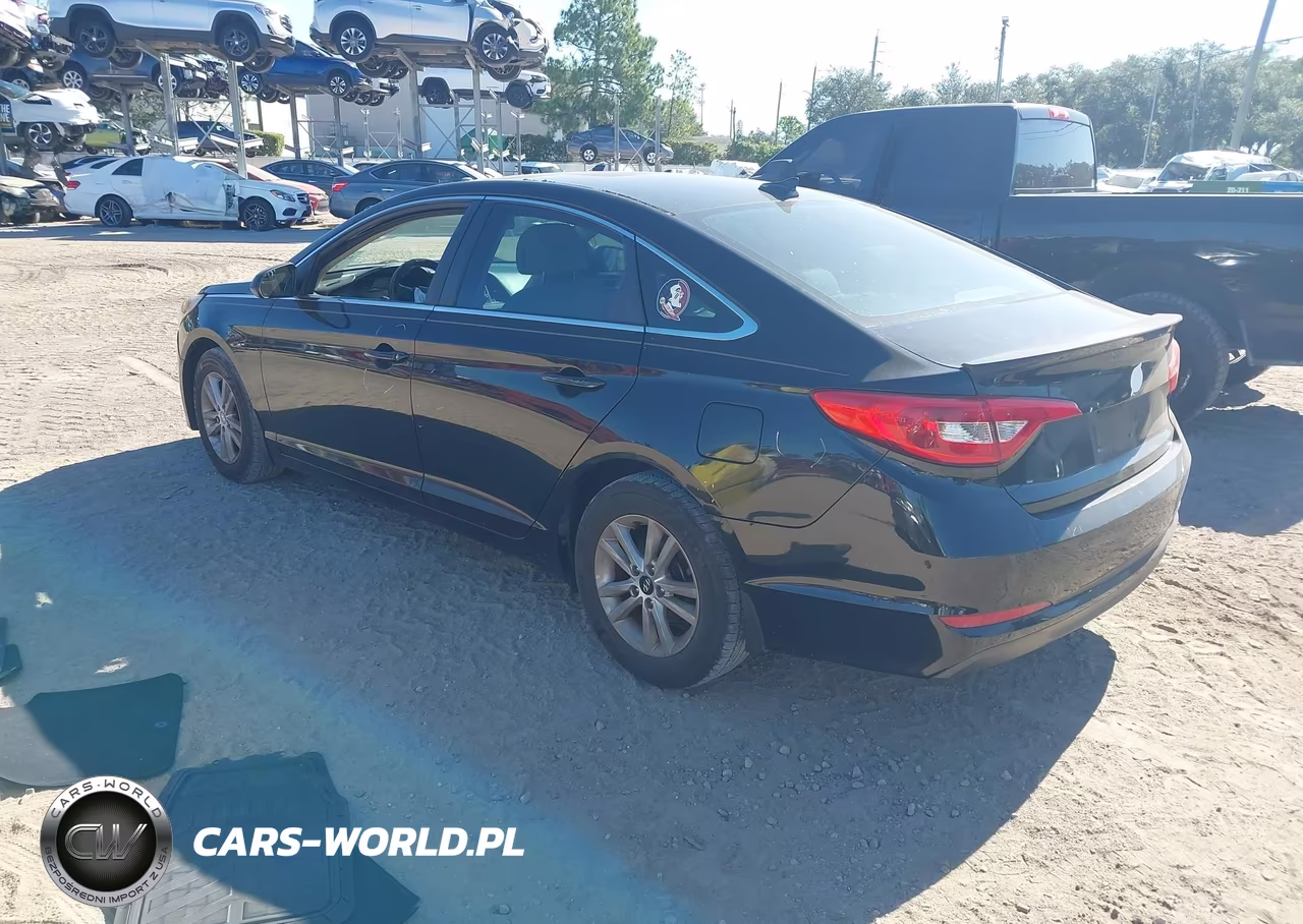 2015 Hyundai Sonata Se VIN:5NPE24AF8FH239186 - 3