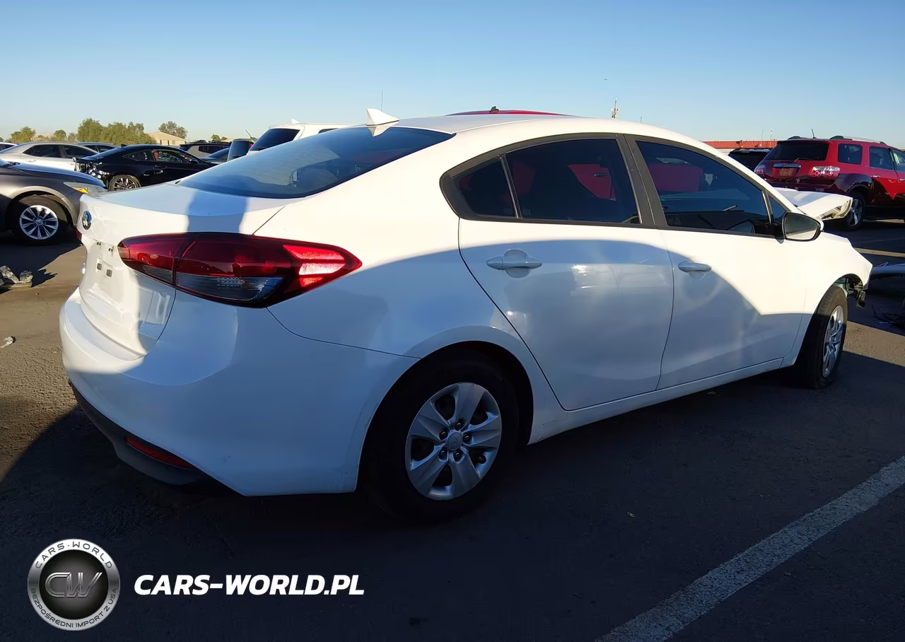 2017 Kia Forte Lx VIN:3KPFL4A78HE130292 - 4