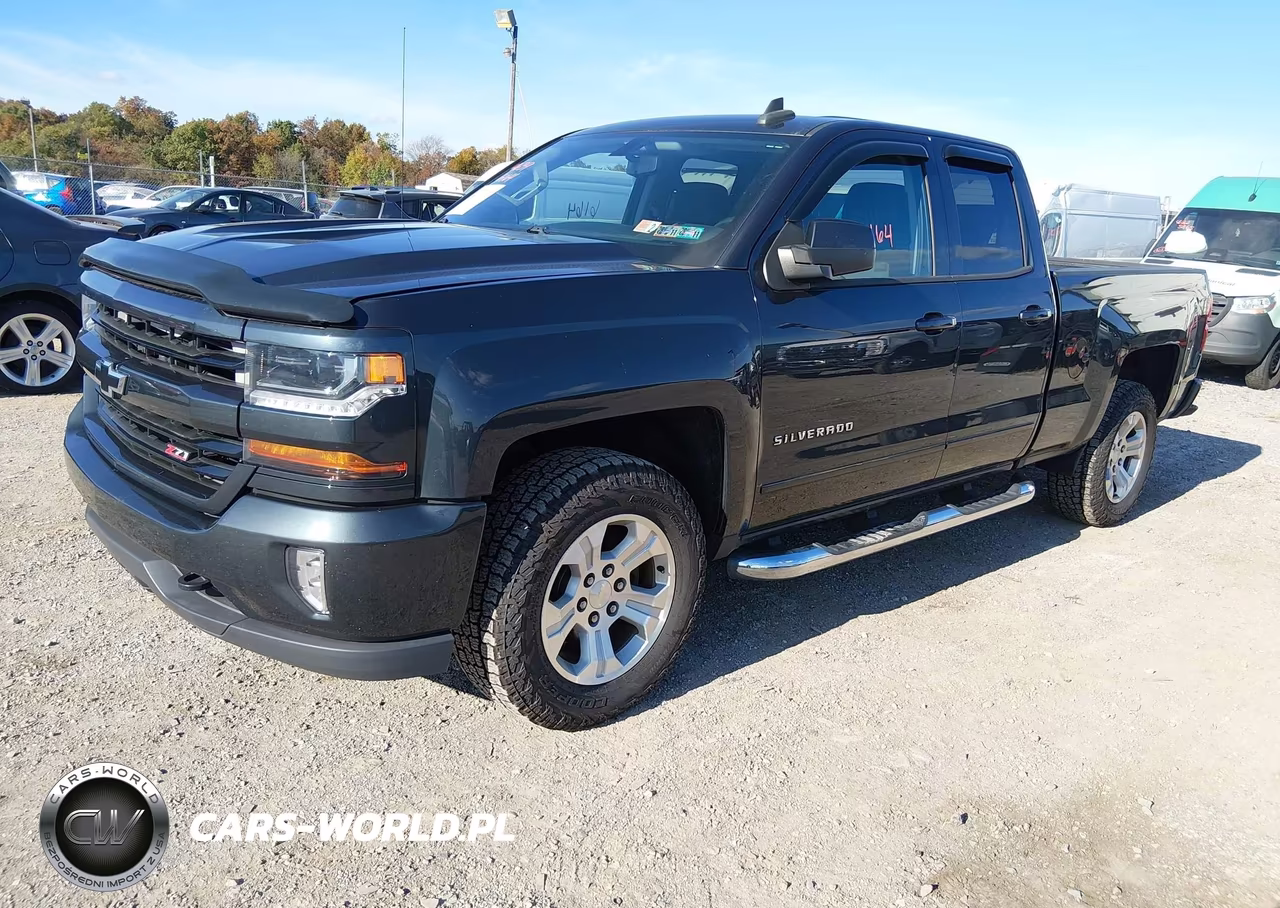 2017 Chevrolet Silverado 1500 2Lt VIN:1GCVKREC3HZ145578 - 2